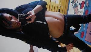 Karen (21) from California profile image