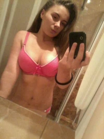 Meet Adrienne (28) from Arizona | No-Strings Adult Dating