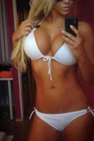 Meet Anna from Texas (25) | Discreet Adult Dating