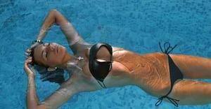 Connect with Evelyn (20) in California | Adult Dating