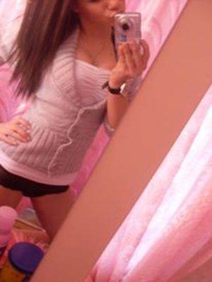 Astrid (23), Pennsylvania adult dating profile image