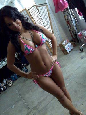 Connect with Paulina (28) in Minnesota | Adult Dating