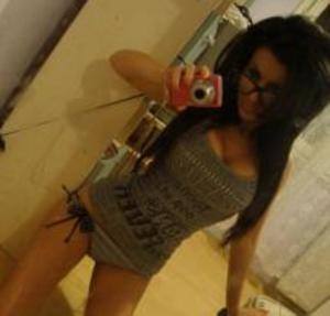 Alecia (24), New York | Adult Chat and Casual Meetups