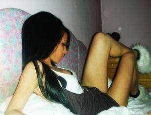 Chat with Gillian (18) in Florida | Casual Dating Profile