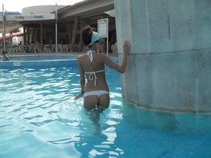 Fernanda (29) in California | Discreet Private Dating