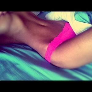 Private Chat with Nikita (20) in Hawaii