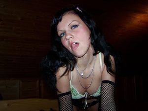 Private Chat with Kylie (27) in Ontario