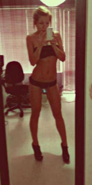 Serena (24) from South Carolina | Private Casual Meetup Profile