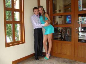 Chat with Kinsley (27) in New York | Casual Dating Profile