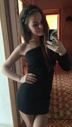 Raelyn (21) in Ontario | Discreet Private Dating
