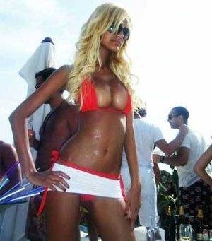 Meet Nylah (29) from Ontario | Confidential Encounters