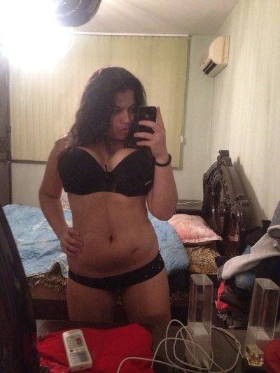 Local Ontario Profile: Samara (30) | Older Men Welcome