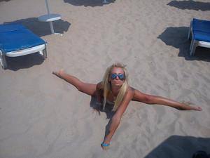 Local Wisconsin Profile: Yesenia (22) | Older Men Welcome