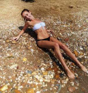 Photo of Taryn (24), adult profile in Alberta