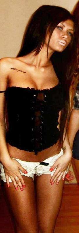 Tracey, 25, California | Secret Adult Dating Profile