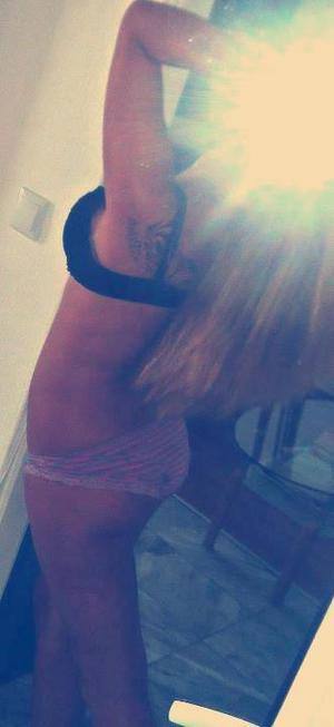 Jada (20) in Ontario | Discreet Private Dating