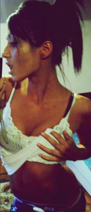 Connect with Felisha (21) in South Carolina | Adult Dating