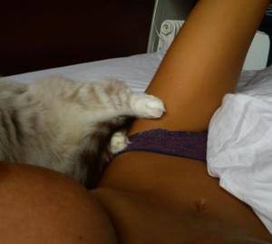 Meet Emily (19) from Ontario | Confidential Encounters