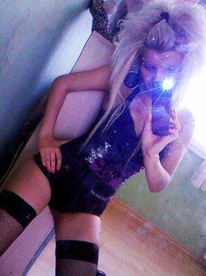Kaylee (20) in District Of Columbia | Discreet Private Dating
