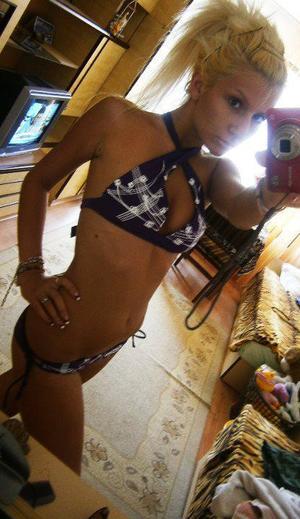 Nayeli from Tennessee is looking for adult webcam chat