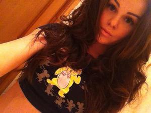 Peyton from Connecticut is interested in nsa sex with a nice, young man
