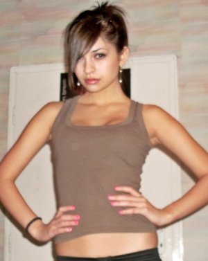 Rosamaria from Florida is interested in nsa sex with a nice, young man