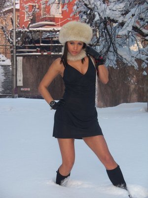 Perla from Illinois is looking for adult webcam chat