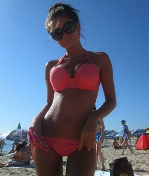 Kenia from Missouri is interested in nsa sex with a nice, young man