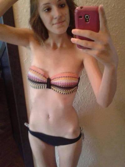 Erica from Ohio is interested in nsa sex with a nice, young man