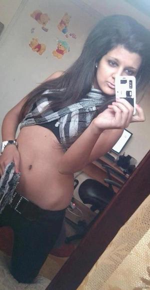 Viviana from New York is interested in nsa sex with a nice, young man