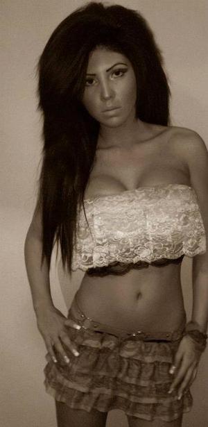 Escorts like Yasmin are down to fuck you now!