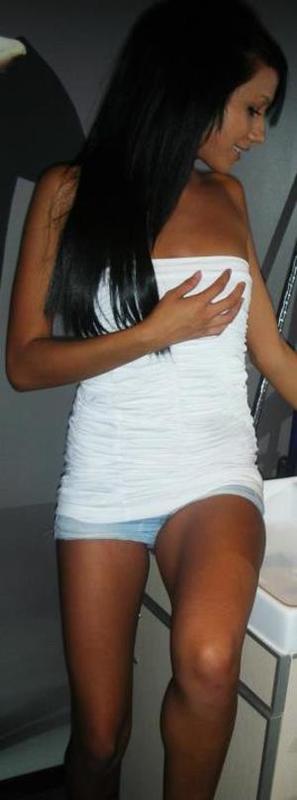 Escorts like Georgia are down to fuck you now!