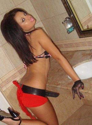 Meet local singles like Melani from Clarks Point, Alaska who want to fuck tonight