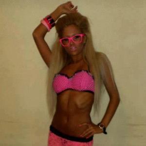 Looking for local cheaters? Take Roselyn from Florida home with you