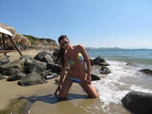 Meet local singles like Scarlett from West Virginia who want to fuck tonight
