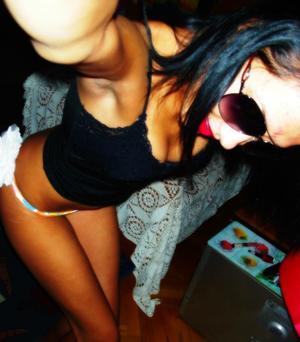 Aria from Iowa is interested in nsa sex with a nice, young man