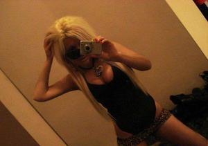Looking for local cheaters? Take Diane from California home with you