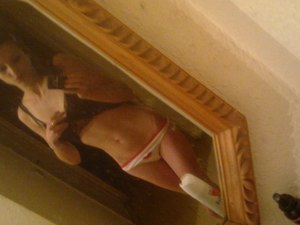 Dyan from Rockland, Maine is looking for adult webcam chat