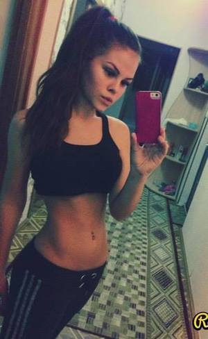 Penni from Viola, Wisconsin is looking for adult webcam chat