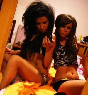 Meet local singles like Eloise from Illinois who want to fuck tonight
