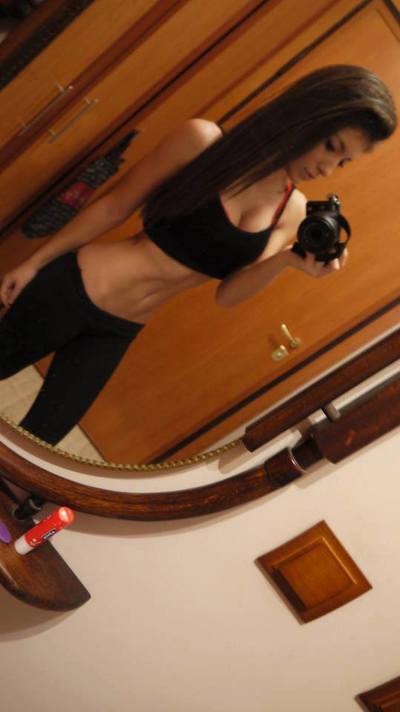 Juliana is a cheater looking for a guy like you!