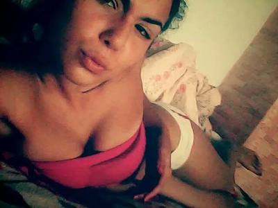 Yasmin from Maryland is interested in nsa sex with a nice, young man
