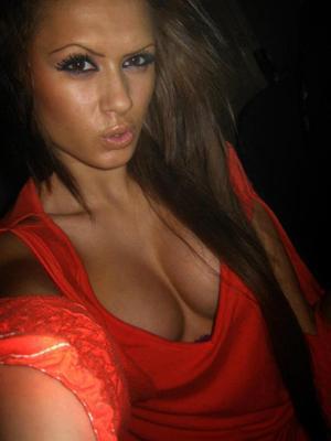 Tiana from Florida is looking for adult webcam chat