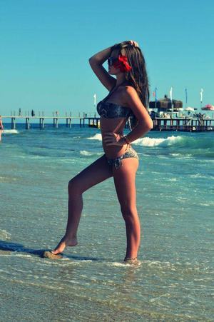 Escorts like Alani are down to fuck you now!