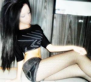 Jaliyah from Maine is looking for adult webcam chat