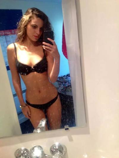 Janella from Pine Manor, Florida is looking for adult webcam chat