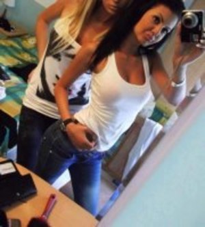 Kenzie from Illinois is the best local fuck buddy you can ever find