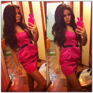 Emilee from California is interested in nsa sex with a nice, young man
