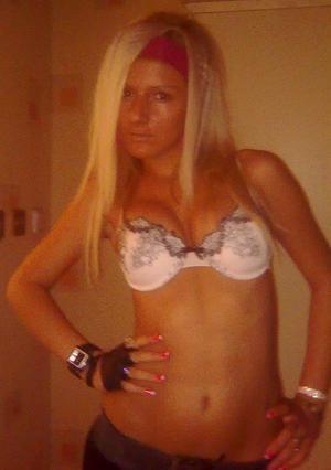 Escorts like Giselle are down to fuck you now!