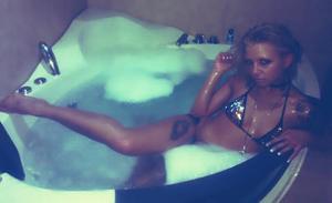 Lara from New York is the best local fuck buddy you can ever find